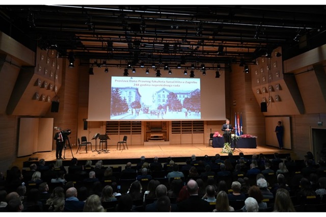 Slika \slike\Vijesti\2024\5-11-2024\Dan_Pravnog_fakulteta_u_Zagrebu (7).jpeg